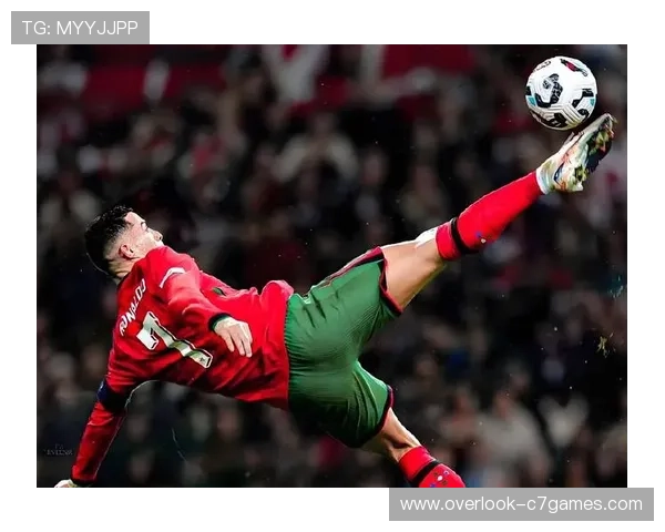 C罗：从少年天才到足球传奇，跨越世纪的荣耀与挑战